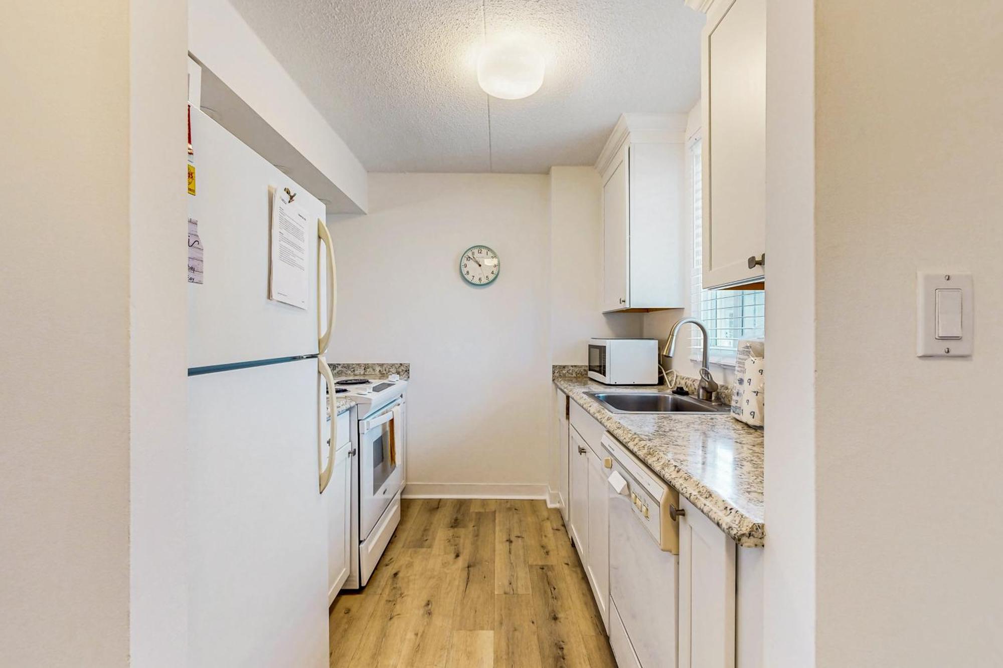 Wight Bay Apartment โอเชียนซิตี้ ภายนอก รูปภาพ