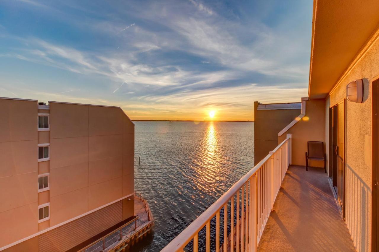 Wight Bay Apartment โอเชียนซิตี้ ภายนอก รูปภาพ